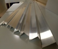 Уголок 15×15×1,5-DIN, 2000 мм