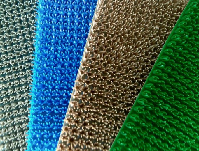 Коврик из полиэтиленового модуля ширина 0,98м