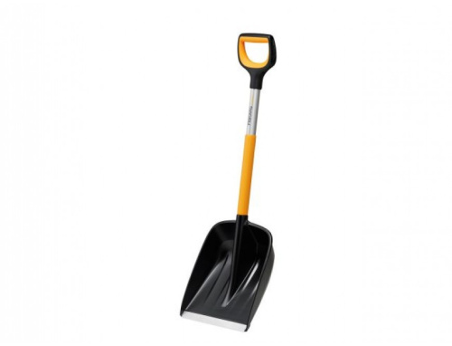Fiskars лопата для уборки снега автомобильная X-series (290×355)
