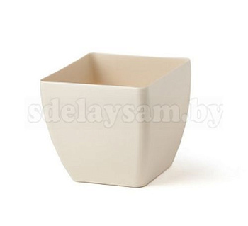 Цветочный горшок квадратный 130мм 1,5 л в ассортименте