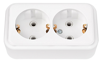 Розетка РА16-261 P с заземляющим контактом